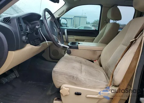 2010 Chevrolet Silverado C1500 Lt z USA, uszkodzony, nr VIN 1GCSCSE06AZ138563